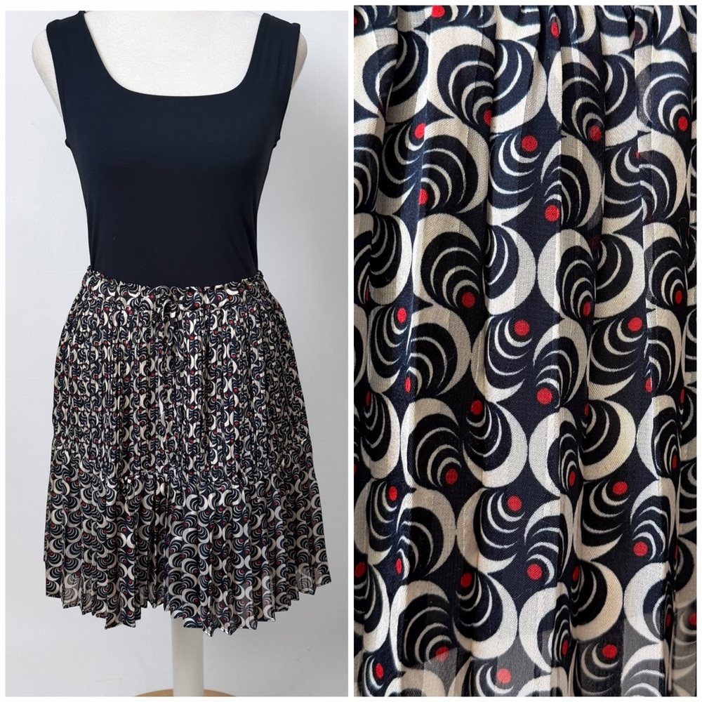 Scotch & Soda Black, White & Red Mini Skirt